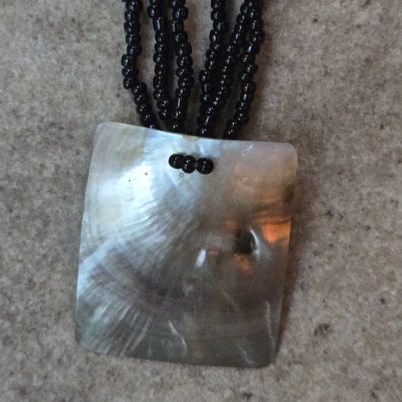 Abalone & Black Seed Bead Choker Necklace Square Pendant Statement - Picture 3 of 8